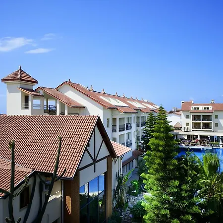 Kentia Apart 4*
